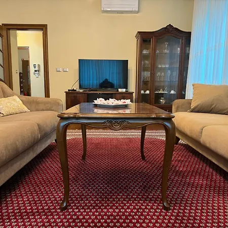 Majda Elegant With Prime Location And Parking Lejlighed Ljubljana