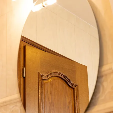 Majda Elegant With Prime Location And Parking Lejlighed *