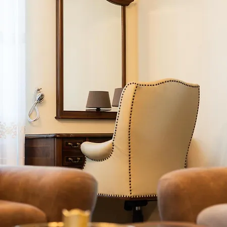 Majda Elegant With Prime Location And Parking Appartement *