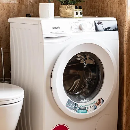 Majda Elegant With Prime Location And Parking Λιουμπλιάνα