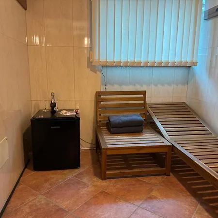 Majda Elegant With Prime Location And Parking