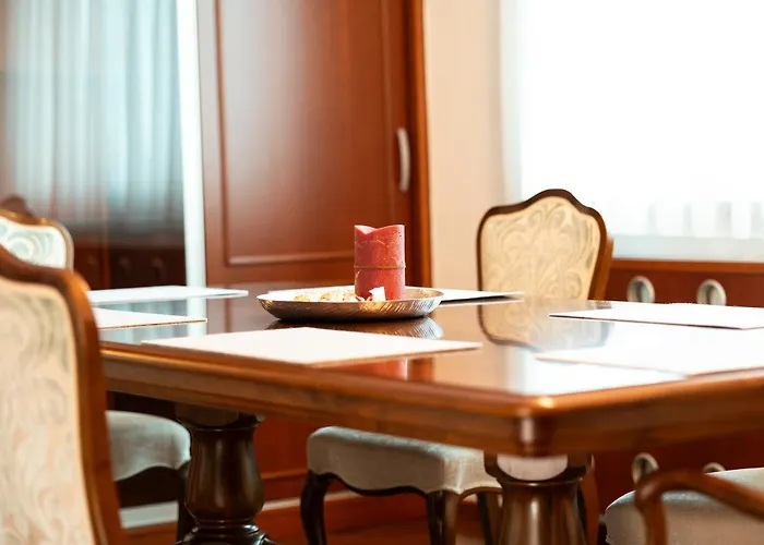 Majda Elegant With Prime Location And Parking Appartement *