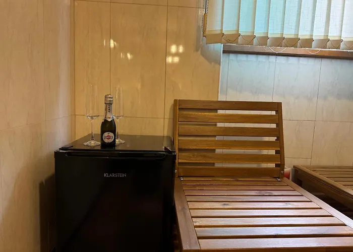 Appartement Majda Elegant With Prime Location And Parking *