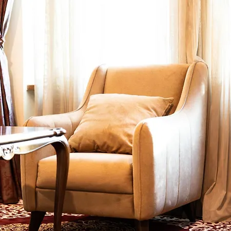 Majda Elegant With Prime Location And Parking Apartment Laibach