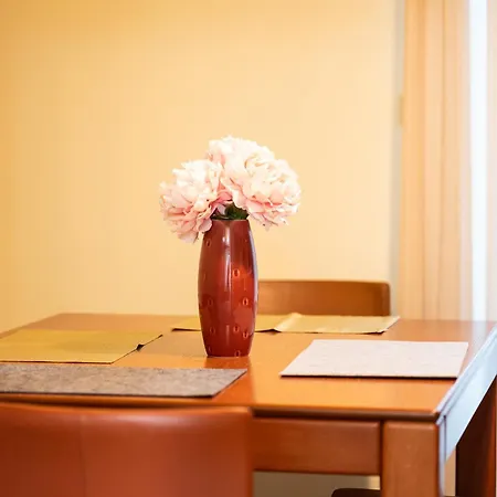 Apartment Majda Elegant With Prime Location And Parking