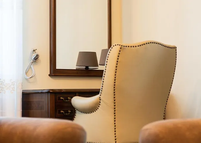 Majda Elegant With Prime Location And Parking דירה *