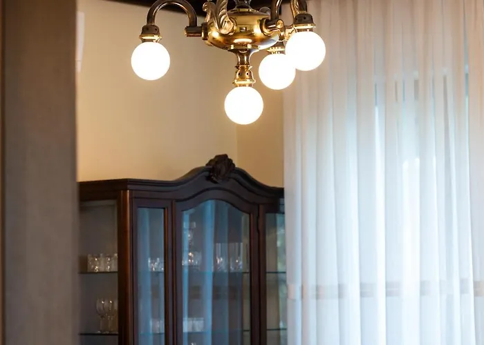 Majda Elegant With Prime Location And Parking דירה *