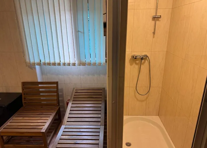 Majda Elegant With Prime Location And Parking דירה לובליאנה